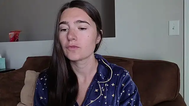 Snapshot of bambifarrina chatting on 05/21/26, 02:35 bambifarrina online show from 05/21/26, 02:35