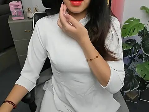 Snapshot of Xiao_cute chatting on 10/06/25, 03:31 Xiao cute online show from 10/06/25, 03:31