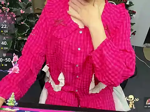 Snapshot of Xiao_cute chatting on 12/21/25, 03:52 Xiao cute online show from 12/21/25, 03:52