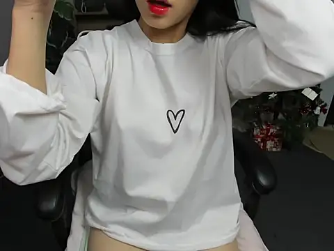 Snapshot of Xiao_cute chatting on 01/12/26, 12:43 Xiao cute online show from 01/12/26, 12:43