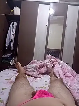 Gustavo198045 online show from 04/23/26, 03:52