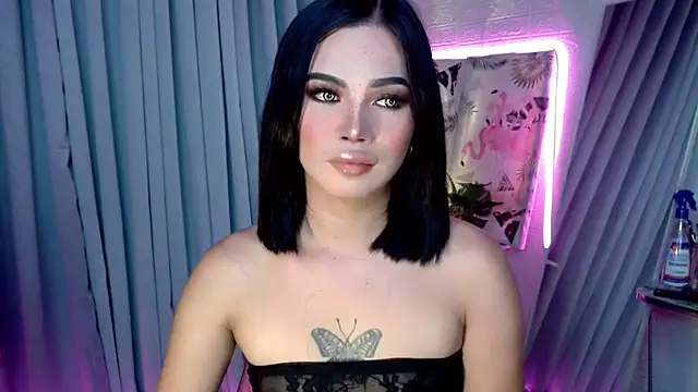 Snapshot of _SexyButterfly chatting on 09/22/25, 11:45  SexyButterfly online show from 09/22/25, 11:45