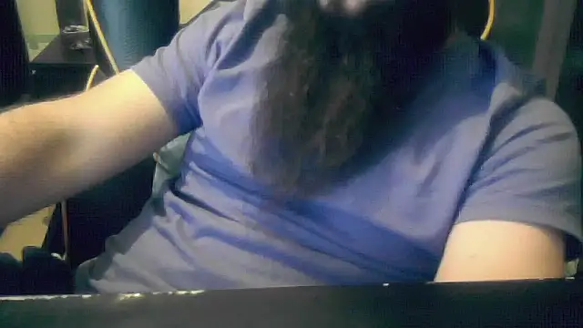 LondonMan1988 online show from 12/17/25, 11:22