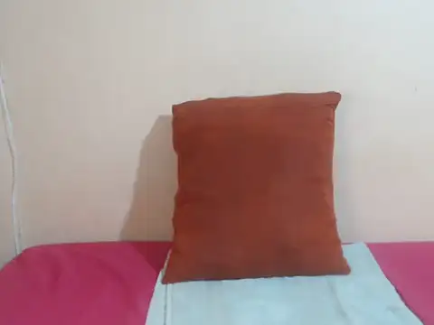 GlowGoddessxx online show from 09/12/25, 12:16