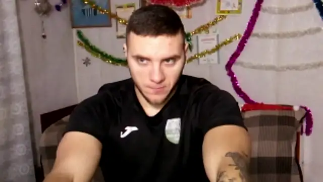 Snapshot of Jordan1Dior chatting on 01/13/26, 01:49 Jordan1Dior online show from 01/13/26, 01:49