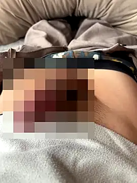 Snapshot of tom19899q chatting on 11/27/25, 05:53 tom19899q online show from 11/27/25, 05:53