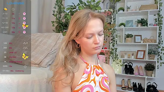 Kara smalltits online show from 09/20/25, 11:55