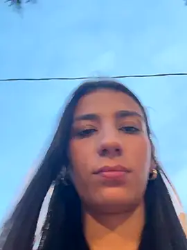 Snapshot of -juicy_ chatting on 11/09/25, 10:30 -juicy online show from 11/09/25, 10:30