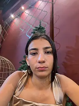 Snapshot of -juicy_ chatting on 11/27/25, 10:34 -juicy online show from 11/27/25, 10:34