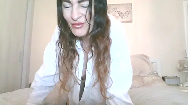 EllaKent online show from 03/06/26, 04:03