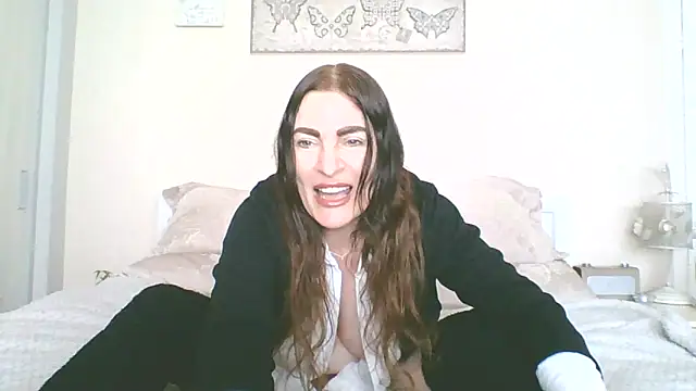 EllaKent online show from 04/22/26, 02:40