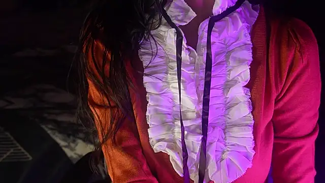 Snapshot of NidhiChandra chatting on 11/04/25, 08:35 NidhiChandra online show from 11/04/25, 08:35