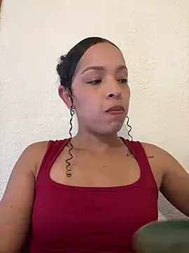 Yasmin777  online show from 03/06/26, 10:28