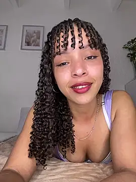Yasmin777  online show from 06/16/26, 10:12