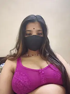 Snapshot of Princess_payal chatting on 07/06/26, 09:17 Princess payal online show from 07/06/26, 09:17