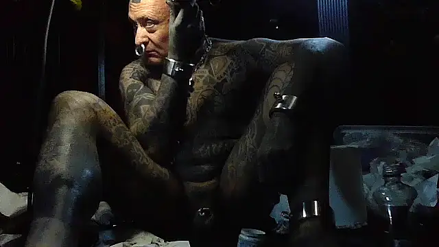 object857 online show from 04/23/26, 08:44