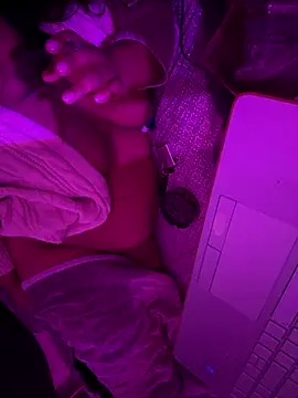 1n0nlythroat online show from 10/17/25, 03:25