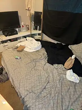 1n0nlythroat online show from 11/05/25, 12:54