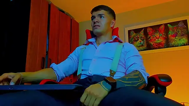 Snapshot of ALPHA_DOMINUS_ chatting on 09/28/25, 04:51 ALPHA DOMINUS online show from 09/28/25, 04:51