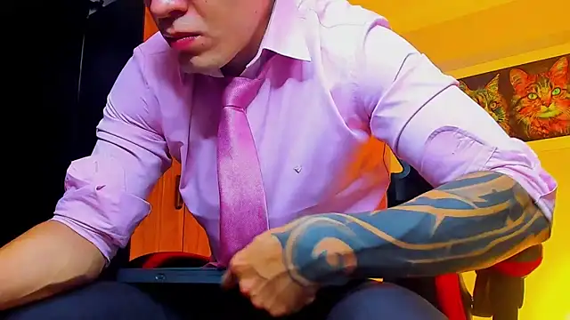 Snapshot of ALPHA_DOMINUS_ chatting on 10/07/25, 03:14 ALPHA DOMINUS online show from 10/07/25, 03:14