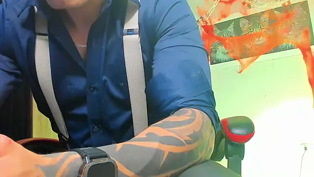 Snapshot of ALPHA_DOMINUS_ chatting on 11/02/25, 04:26 ALPHA DOMINUS online show from 11/02/25, 04:26