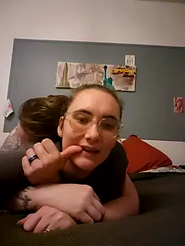 Snapshot of AndHerXO chatting on 02/01/26, 09:02 AndHerXO online show from 02/01/26, 09:02