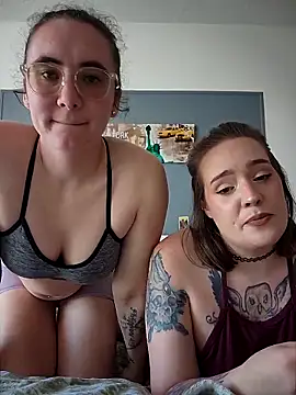 Snapshot of AndHerXO chatting on 03/02/26, 12:01 AndHerXO online show from 03/02/26, 12:01