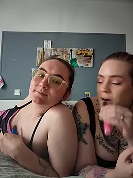 AndHerXO online show from 03/13/26, 12:34