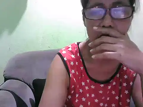 HotLadyPinay32 online show from 06/04/26, 11:49