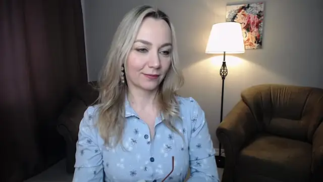 Ava Elior online show from 04/21/26, 11:49