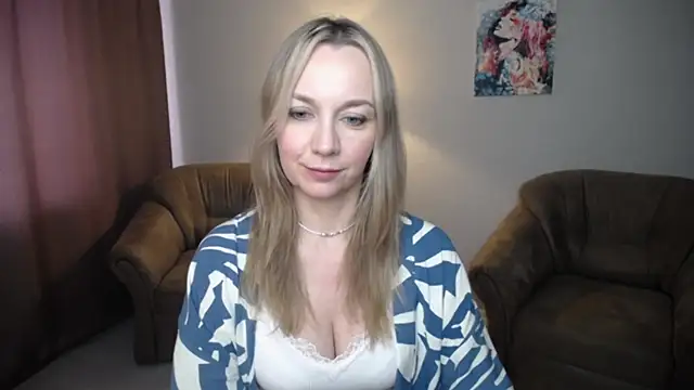 Ava Elior online show from 06/24/26, 10:36