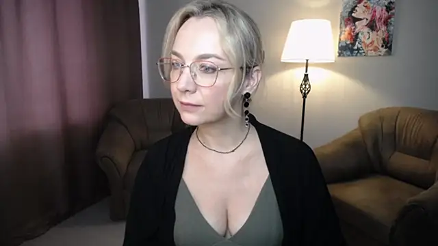 Ava Elior online show from 07/23/26, 11:41