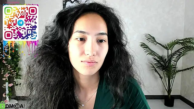Snapshot of FlirtyAura chatting on 09/14/25, 03:49 FlirtyAura online show from 09/14/25, 03:49