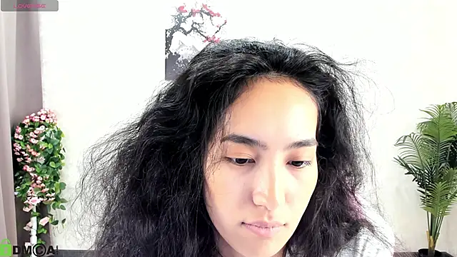 FlirtyAura online show from 10/27/25, 07:01