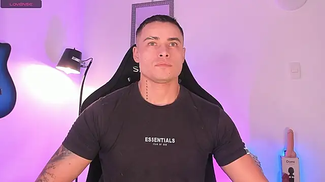 Snapshot of connorsmiith chatting on 06/02/26, 01:57 connorsmiith online show from 06/02/26, 01:57