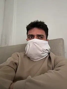 milfshakeow online show from 05/07/26, 12:21