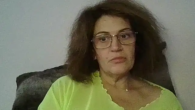 Snapshot of RubyyRosee chatting on 10/30/25, 02:07 RubyyRosee online show from 10/30/25, 02:07