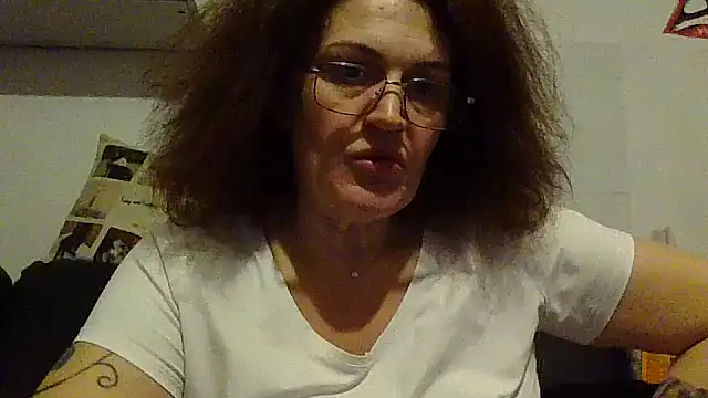 RubyyRosee online show from 02/21/26, 09:38