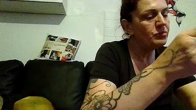 RubyyRosee online show from 05/23/26, 06:56