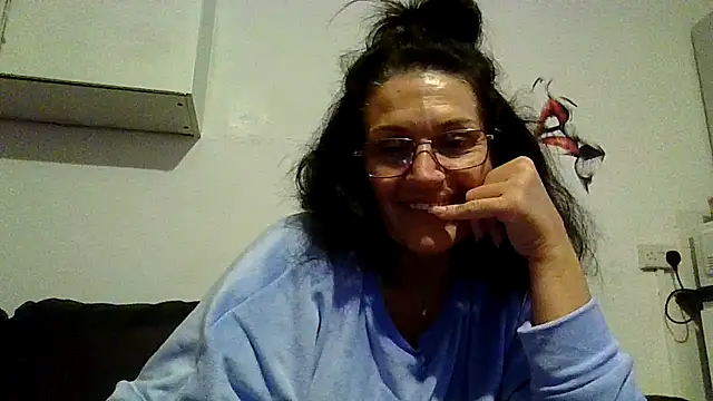 Snapshot of RubyyRosee chatting on 07/15/26, 05:45 RubyyRosee online show from 07/15/26, 05:45
