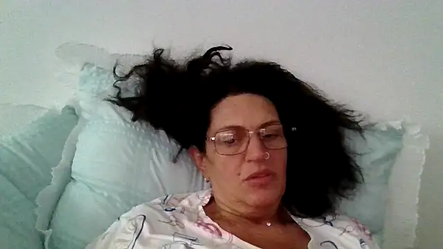 Snapshot of RubyyRosee chatting on 07/20/26, 08:28 RubyyRosee online show from 07/20/26, 08:28