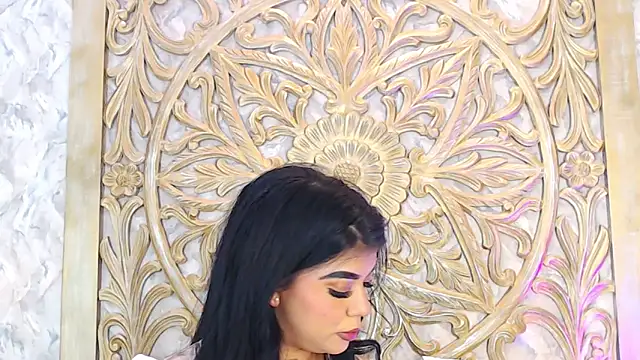 MelodyCarsson online show from 04/18/26, 07:58