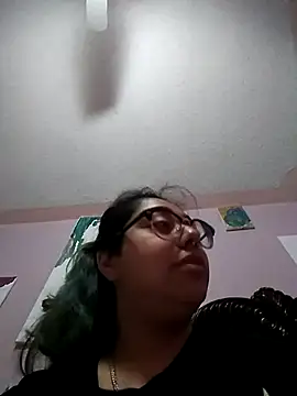 Lovelyrainn online show from 09/25/25, 11:47