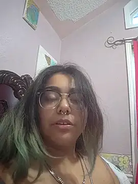 Lovelyrainn online show from 10/27/25, 11:20