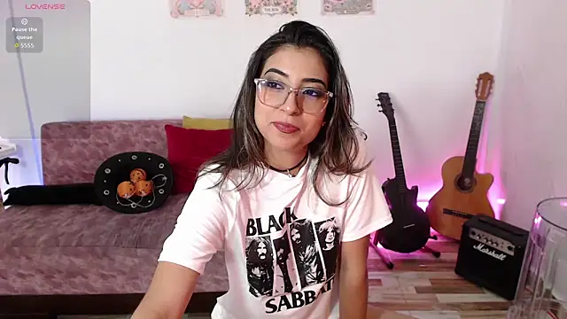 Susanahendrix online show from 11/05/25, 06:08