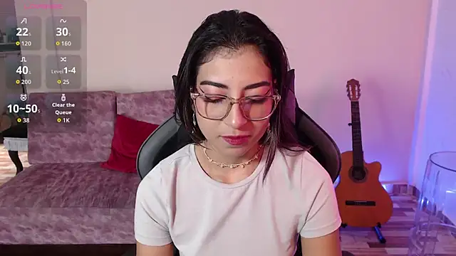 Susanahendrix online show from 04/16/26, 06:19