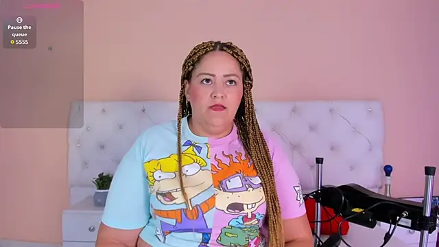 katte landerr online show from 10/23/25, 01:21