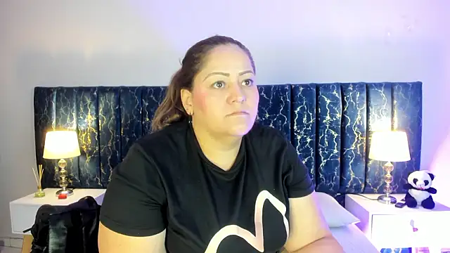 katte landerr online show from 02/23/26, 01:30