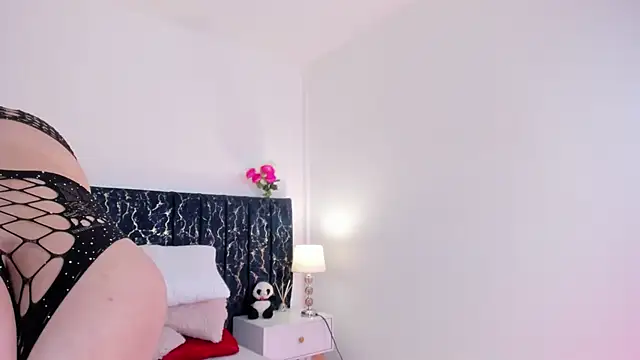 katte landerr online show from 04/09/26, 01:05