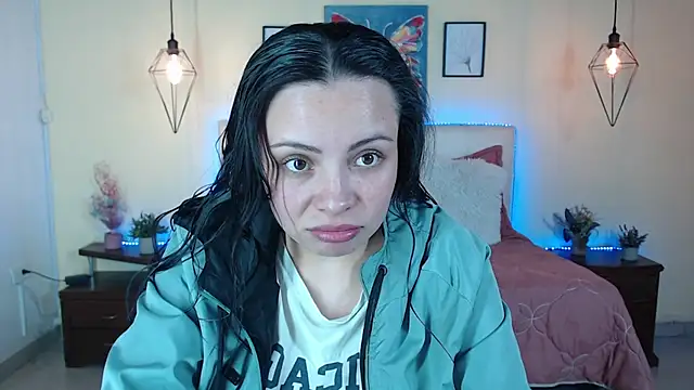 Megan 05  online show from 06/24/26, 07:35